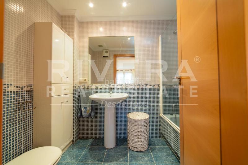 Foto 0d2d293f-d019-4c57-bee4-c169f4c51743. Etagenwohnung mit heizung parking pool in Sanxenxo pueblo Sanxenxo