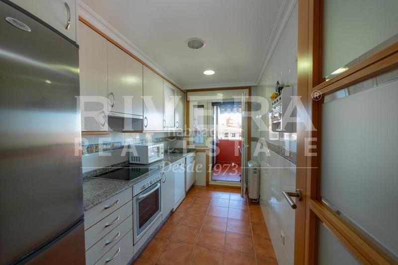 Foto a0e962bd-b45e-4cfc-addc-80d558b54e61. Etagenwohnung mit heizung parking pool in Sanxenxo pueblo Sanxenxo