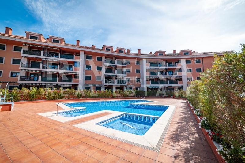 Foto 400010ee-bc73-4034-8643-718a263d8dd3. Flat with heating parking pool in Sanxenxo pueblo Sanxenxo