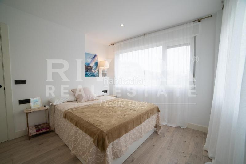 Foto 348a59e7-96d1-43ea-b4b5-525aeaf84b6f. Casa pareada en Noalla Sanxenxo