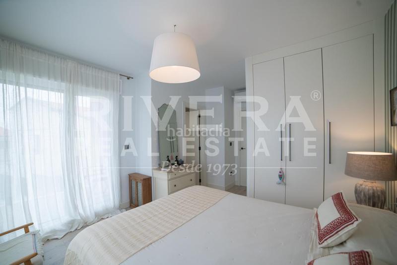 Foto add0b742-6a58-4acc-bf65-11572a360b6f. Casa pareada en Noalla Sanxenxo