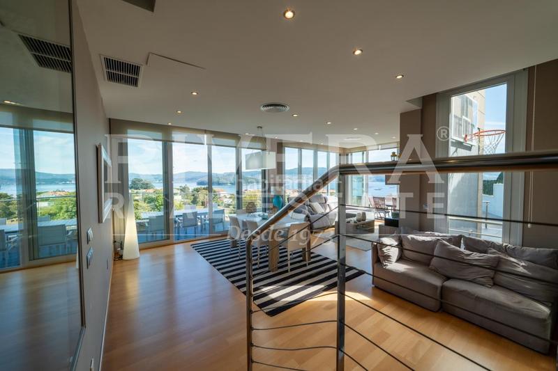 Foto 3909a0f9-8f14-4e50-b1d7-7f01c8e1fb9a. Chalet avec chauffage parking piscine dans Poio