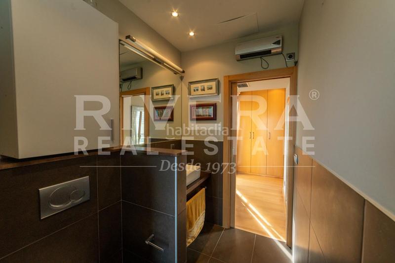 Foto aa0cc96f-f096-4162-a7e6-ab4739b96a15. Chalet avec chauffage parking piscine dans Poio