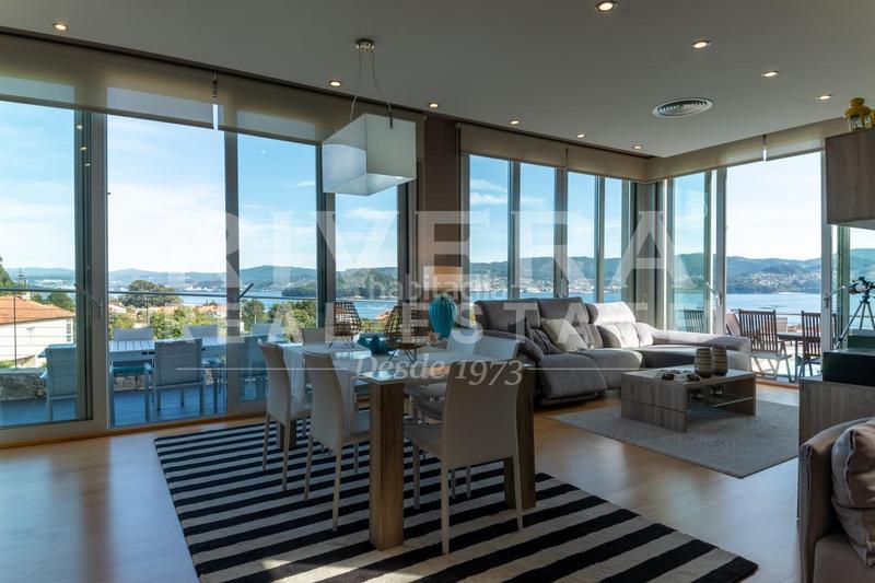 Foto e8623de4-f840-4bb0-82e9-00e98e3d76db. Chalet avec chauffage parking piscine dans Poio