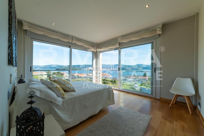 Foto de27b6fb-af49-42c1-bfcd-767a98295b39. Chalet en Poio