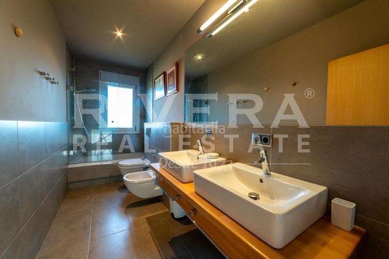 Foto f0c91af5-6306-4619-9867-92d84ca7eb4b. Chalet en Poio