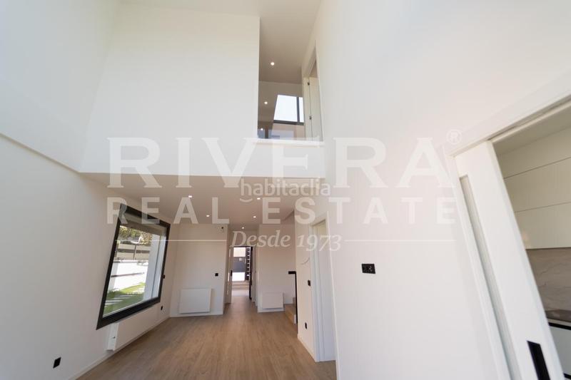 Foto 1db44c43-acaf-4540-a147-381dc8baa71f. House with heating parking in Navia Vigo