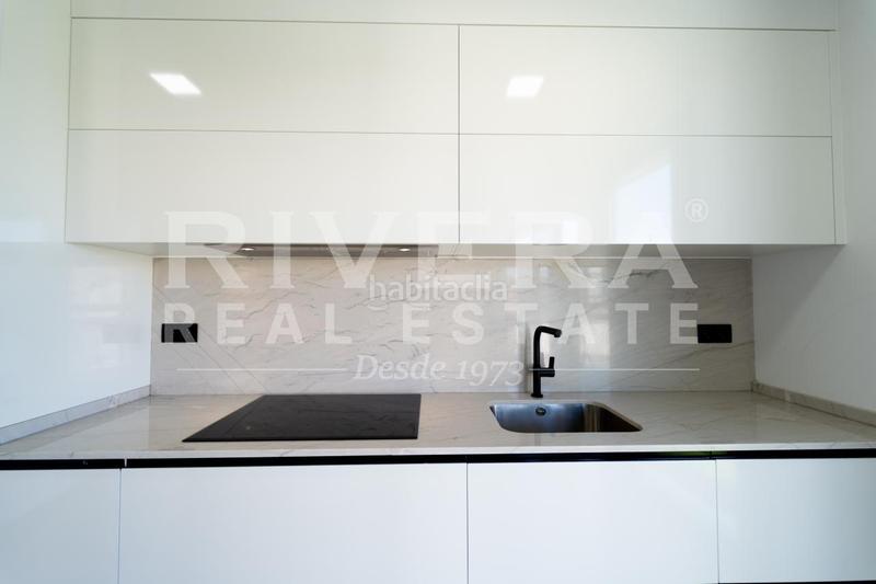 Foto 489a54b7-8b11-409e-a1ac-f60a1b4a39cc. House with heating parking in Navia Vigo