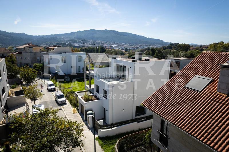 Foto 61efe6aa-6ceb-4f4e-9db6-a86cdc5144a4. House with heating parking in Navia Vigo