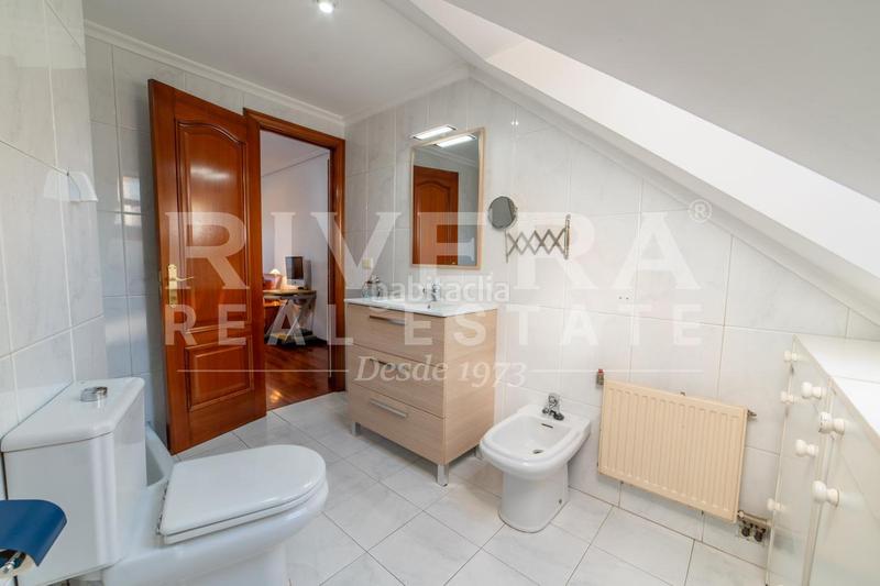 Foto 673b8e42-3f6e-4f00-9f15-d732384c9df8. Penthouse with heating parking in Fátima Vigo