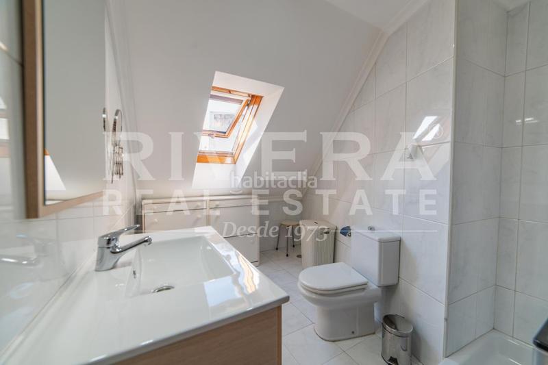 Foto b88f2c1a-7411-4ec3-90ee-2844556ef37b. Penthouse with heating parking in Fátima Vigo