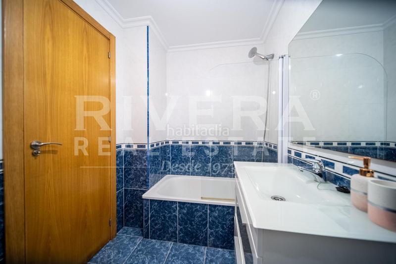 Foto 0edad63f-c78f-4079-8afe-f0f218c767a8. Appartamento con riscaldamento parcheggio piscina in Sanxenxo