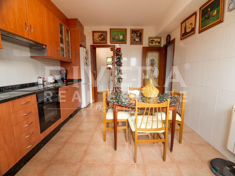 Foto a6a5707f-7ea1-43f9-b0e3-32156c4024dd. Appartamento con riscaldamento in Vilanova de Arousa