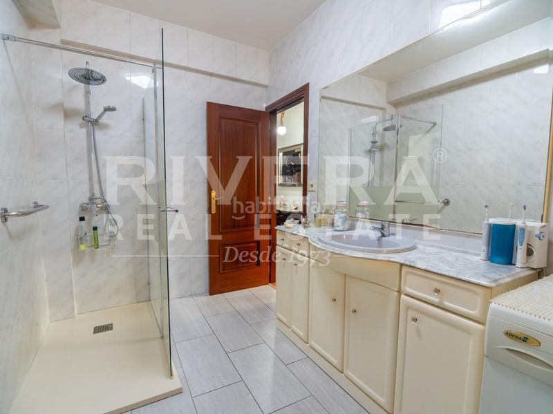 Foto c02a76ab-2e8d-4d6c-a57b-3054dc1c5ad1. Appartamento con riscaldamento in Vilanova de Arousa