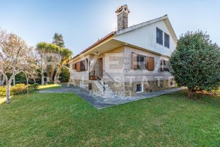 Chalet  Camos
