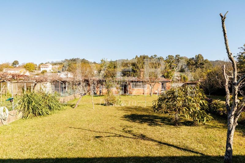 Foto 532f46b5-eea3-4648-b377-44374b4d9d57. Chalet en Nigrán centro Nigrán