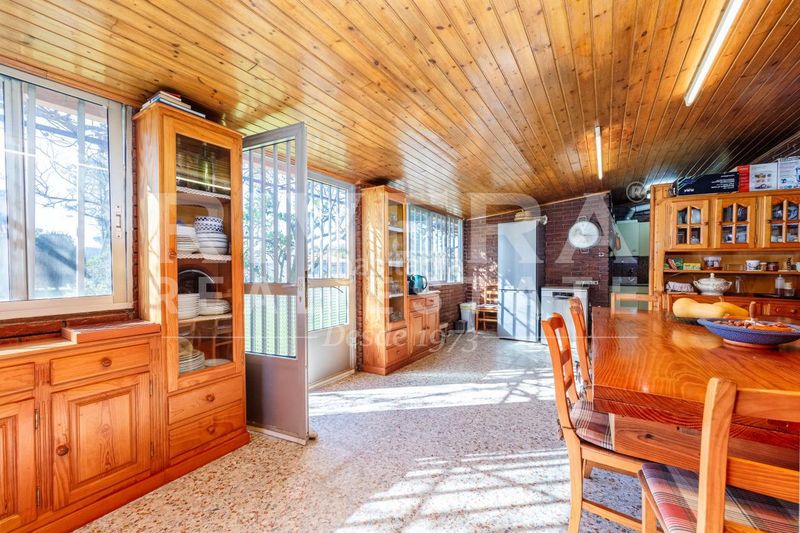 Foto 17288626-c415-4d68-8dd5-82eb31091176. Xalet amb calefacció aparcament piscina a Nigrán centro Nigrán