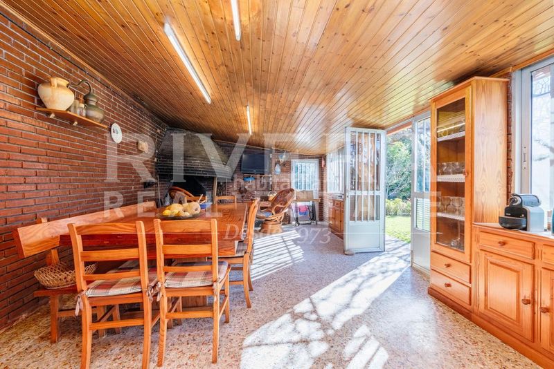 Foto 4b0e7961-211e-4682-b0a5-25a16f6a07b3. Xalet amb calefacció aparcament piscina a Nigrán centro Nigrán