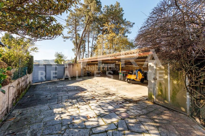 Foto 704db9d5-dc33-455d-8d81-c2bedb5df0b2. Xalet amb calefacció aparcament piscina a Nigrán centro Nigrán