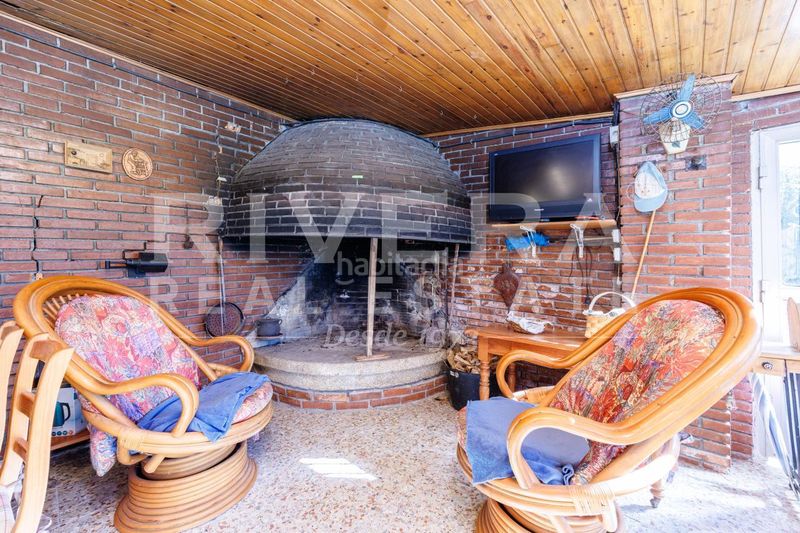 Foto 7e4a0a22-69f4-404f-9a7f-27d8d8e63711. Xalet amb calefacció aparcament piscina a Nigrán centro Nigrán