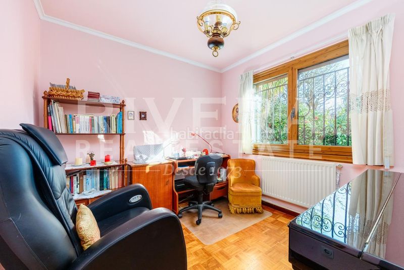 Foto 92a8a2ac-896d-4029-94ea-9bd194379447. Xalet amb calefacció aparcament piscina a Nigrán centro Nigrán