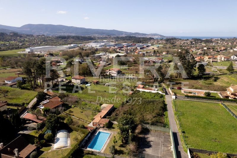 Foto d2b7f754-cb8c-42d5-ae39-fd96f002ba49. Xalet amb calefacció aparcament piscina a Nigrán centro Nigrán