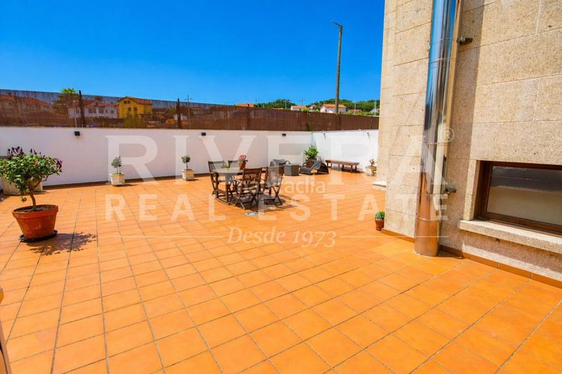 Foto d1b3711c-7fe9-4ab6-93bc-e9c01fb416f6. Pis amb calefacció aparcament piscina a Sanxenxo pueblo Sanxenxo