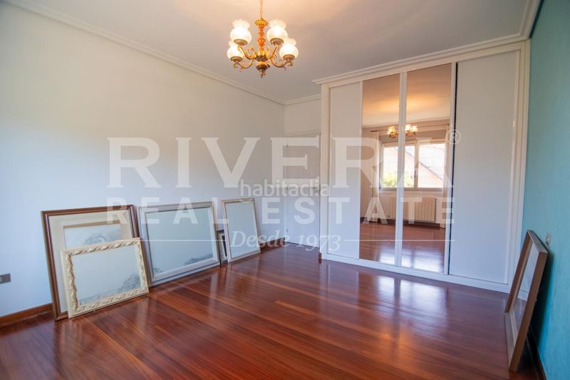 Foto 61901f32-998c-487b-b904-fdd0f710a838. Chalet en Redondela