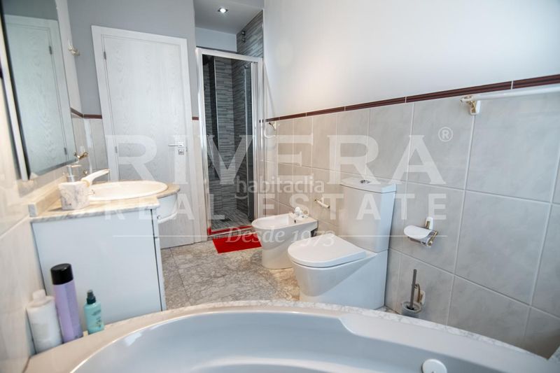 Foto 83504c7e-6343-402d-a3cc-0dbbd624decf. Chalet en Redondela