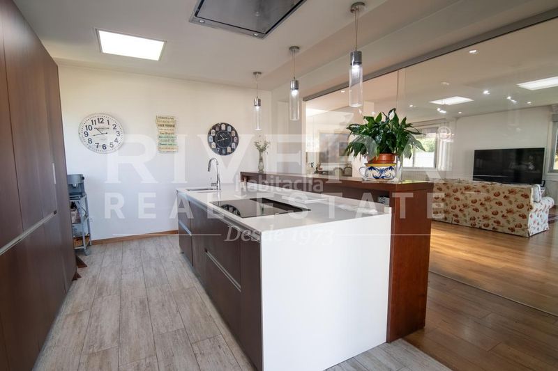 Foto add6dd55-8ab2-4d1c-8821-89b9d9ca3317. Chalet en Redondela