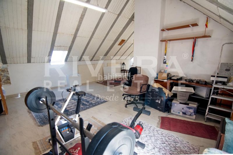 Foto ca5a5f0b-39f1-47bd-9dbf-22992ab0a6b6. Chalet en Redondela