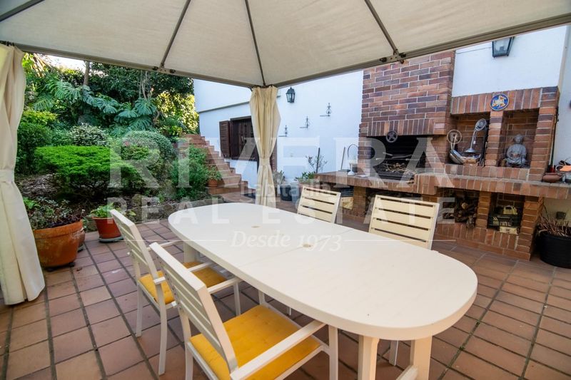 Foto 4f764b5a-c1a3-4a24-b2e2-71af317f23bc. Chalet en Valadares - Beade Vigo