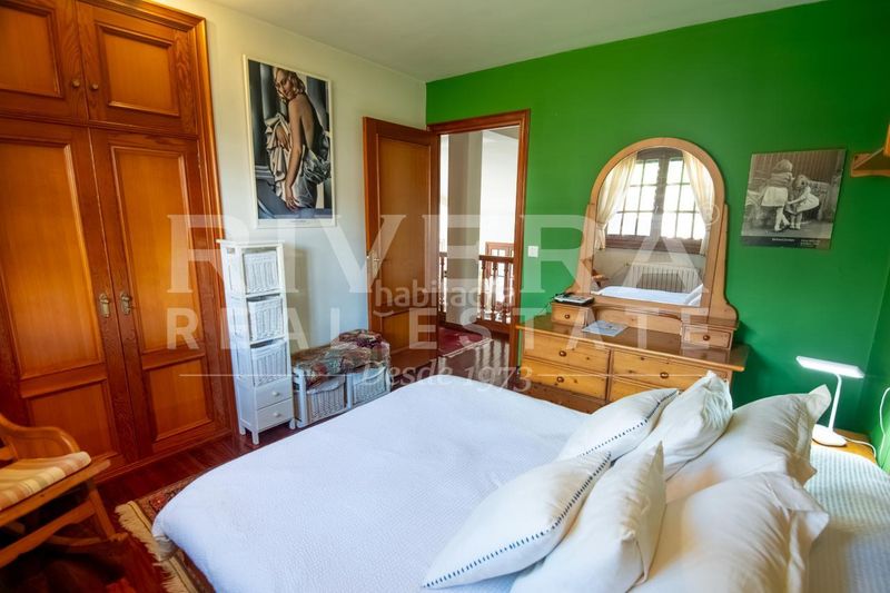 Foto 92277ca3-4dfc-4999-959d-6ed2c5221e78. Chalet en Valadares - Beade Vigo