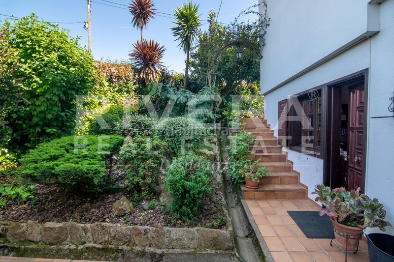 Foto ba60f120-06af-4c10-b8bb-084d429bce66. Chalet en Valadares - Beade Vigo
