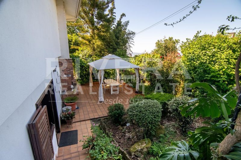Foto d0f2a1ab-a746-4c84-80fe-846742ad2cfc. Chalet en Valadares - Beade Vigo