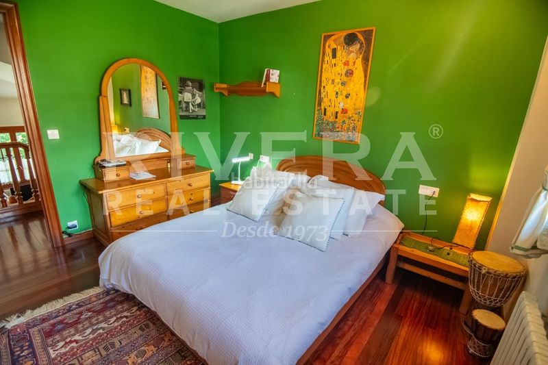 Foto eb5491c2-713b-4cdd-a25a-040dd20d110e. Chalet en Valadares - Beade Vigo
