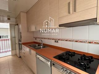 Etagenwohnung in Cerdanyola Sud. Piso reformado de 3 habitaciones, listo para entrar a vivir