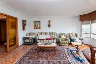 Appartement  Avenida reyes católicos