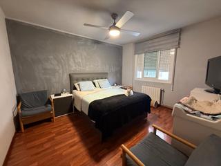 Appartement  Carrer segrià. Piso céntrico recien reformado