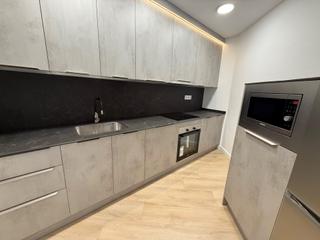 Appartement  Carrer de pere de cavassèquia. Piso recien reformado de 2 habitaciones con terraza.