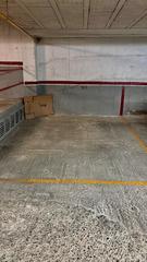 Aparcament cotxe a Príncep de Viana-Clot-Xalets Humbert Torres. Parking en venta (altura 1,65m máximo)