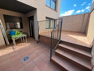 Appartamento  Carrer pau casals. Piso con terraza de 3 habitaciones y 2 baños