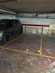 Aparcament cotxe  Carrer vallcalent. Parking en venta