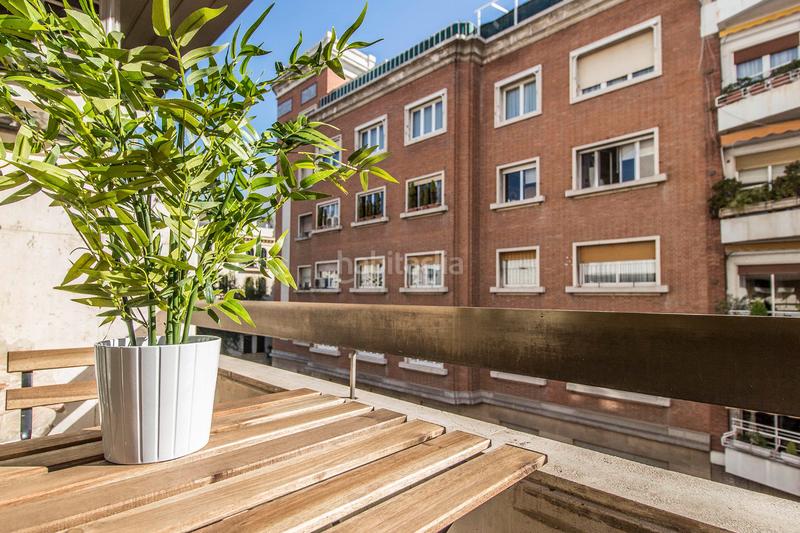 Foto 22a2760e-c893-444e-9300-afbeb3032761. Alquiler piso alegre y luminoso aptto. ext., planta 3ª, céntrico, 3 dorm. , 2 aseos, terraza, amueblado, cocina completa; servicio de portería en Madrid