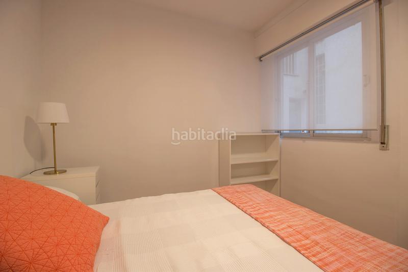 Foto 54ab46be-f9bd-4bc1-8471-61da160ebbfe. Alquiler piso alegre y luminoso aptto. ext., planta 3ª, céntrico, 3 dorm. , 2 aseos, terraza, amueblado, cocina completa; servicio de portería en Madrid