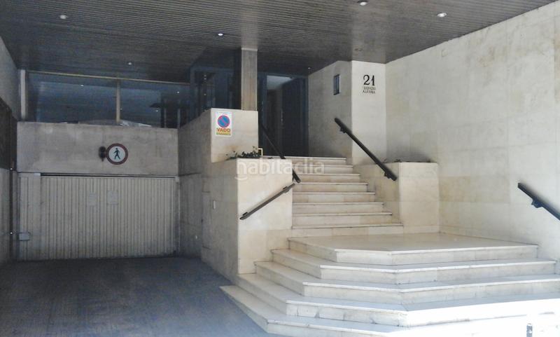 Foto 560e9194-dce1-4d73-9f7d-8acc46d06f0a. Alquiler piso alegre y luminoso aptto. ext., planta 3ª, céntrico, 3 dorm. , 2 aseos, terraza, amueblado, cocina completa; servicio de portería en Madrid
