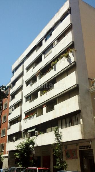 Foto 8234b9f8-6dda-4246-a5ac-6c307a09fe2f. Alquiler piso alegre y luminoso aptto. ext., planta 3ª, céntrico, 3 dorm. , 2 aseos, terraza, amueblado, cocina completa; servicio de portería en Madrid