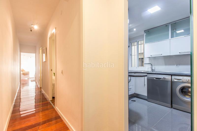 Foto b5086ef3-4288-4896-addd-e37aacca7d4e. Alquiler piso alegre y luminoso aptto. ext., planta 3ª, céntrico, 3 dorm. , 2 aseos, terraza, amueblado, cocina completa; servicio de portería en Madrid