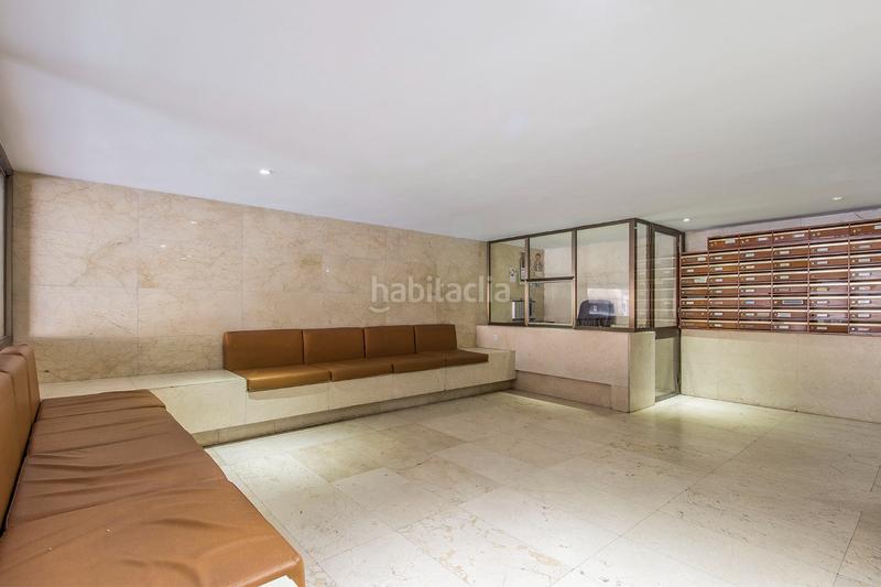 Foto b5389e99-b42a-41e3-8546-7c612fae3a37. Alquiler piso alegre y luminoso aptto. ext., planta 3ª, céntrico, 3 dorm. , 2 aseos, terraza, amueblado, cocina completa; servicio de portería en Madrid