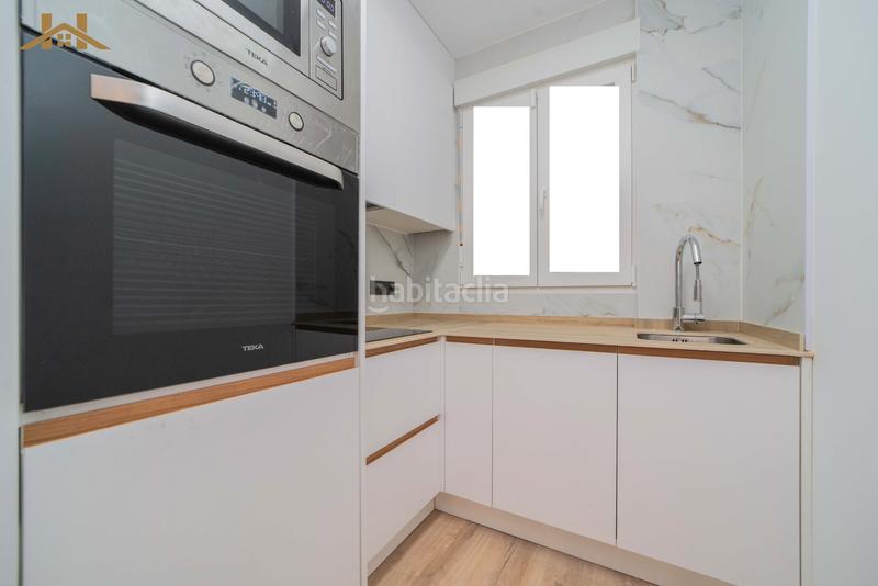 Foto 869d9b87-9cdb-4ee1-a55a-69c3564ec360. Piso  en venta en calle del pilar en Centro Móstoles